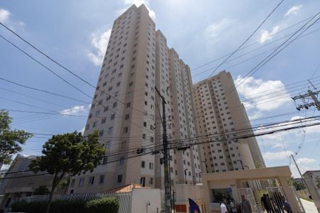 Apartamento para alugar com 35m², 2 quartos e sem vaga Apartamento para alugar com 35m², 2 quartos e sem vagaFachada