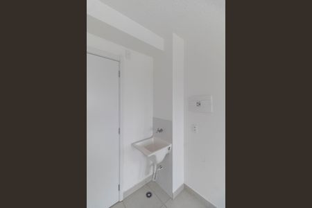Apartamento para alugar com 35m², 2 quartos e sem vaga Apartamento para alugar com 35m², 2 quartos e sem vagaSala/Cozinha/Área de Serviço