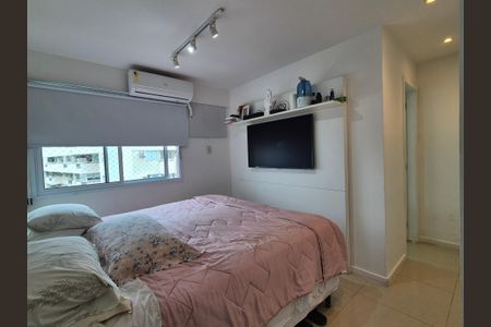 Apartamento à venda com 176m², 3 quartos e 2 vagasSuíte 2