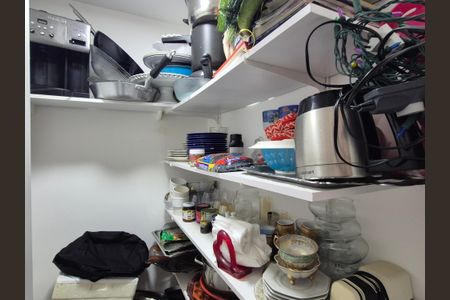 Apartamento à venda com 176m², 3 quartos e 2 vagasDespensa 