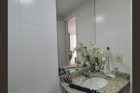 Apartamento à venda com 176m², 3 quartos e 2 vagasBanheiro 2