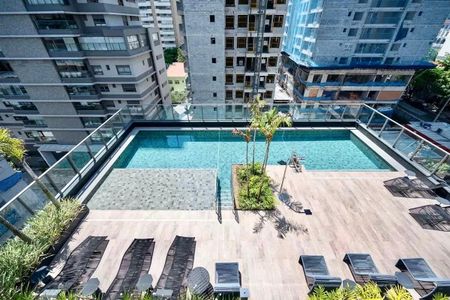Studio à venda com 28m², 1 quarto e sem vagaÁrea comum - Piscina