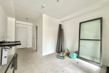 Sala/Quarto de kitnet/studio à venda com 1 quarto, 28m² em Vila Clementino, São Paulo