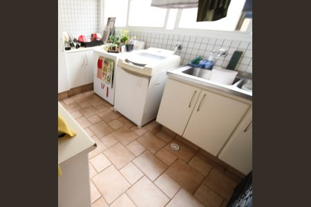 Apartamento à venda com 226m², 4 quartos e 4 vagasÁrea de Serviço