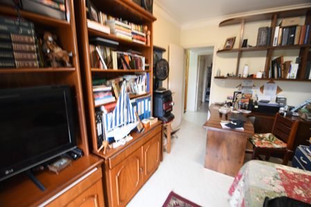 Apartamento à venda com 226m², 4 quartos e 4 vagasQuarto 1