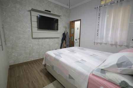 Casa à venda com 125m², 2 quartos e 2 vagas Casa à venda com 125m², 2 quartos e 2 vagasQuarto Suíte