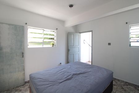 Casa para alugar com 55m², 2 quartos e sem vagaSuíte