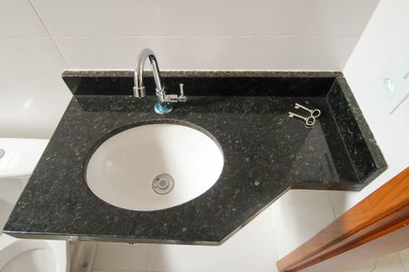 Apartamento à venda com 44m², 2 quartos e sem vagaBanheiro