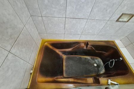 Casa à venda com 190m², 3 quartos e 2 vagasBanheiro Social