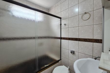 Casa à venda com 190m², 3 quartos e 2 vagasBanheiro Social