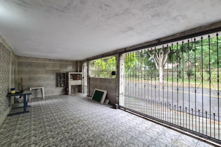 Casa à venda com 190m², 3 quartos e 2 vagasGaragem