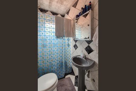 Casa à venda com 190m², 3 quartos e 2 vagascasa 2  - banheiro social