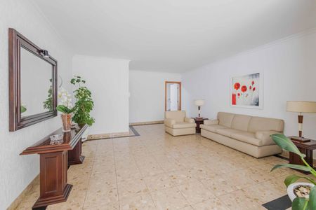 Apartamento para alugar com 100m², 3 quartos e 1 vagaHall social