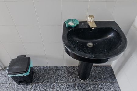 Apartamento para alugar com 100m², 3 quartos e 1 vaga Apartamento para alugar com 100m², 3 quartos e 1 vagaBanheiro da Suíte