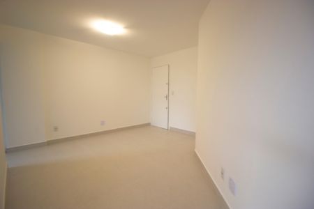 Apartamento para alugar com 2 quartos, 57m² em Csa 3, Brasília