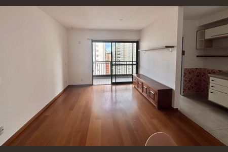 Sala de apartamento para alugar com 1 quarto, 70m² em Vila Romana, São Paulo
