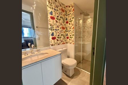 Banheiro de apartamento para alugar com 1 quarto, 70m² em Vila Romana, São Paulo