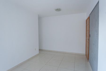   sala de apartamento para alugar com 2 quartos, 106m² em Floresta, Belo Horizonte