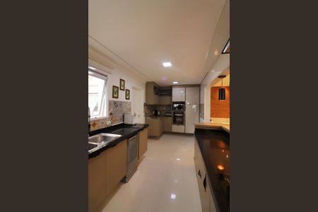 Apartamento à venda com 147m², 3 quartos e 2 vagasCozinha 