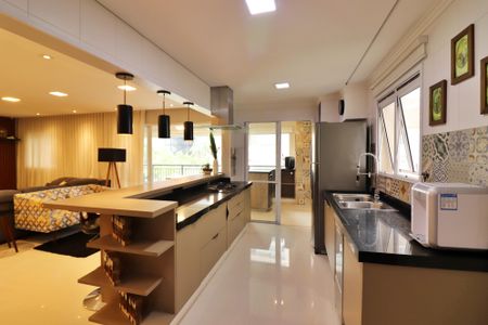 Apartamento à venda com 147m², 3 quartos e 2 vagasCozinha 