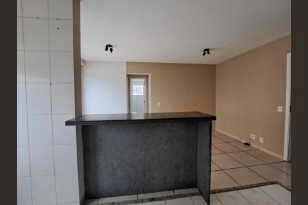 Apartamento à venda com 43m², 2 quartos e 1 vaga Apartamento à venda com 43m², 2 quartos e 1 vagaCozinha