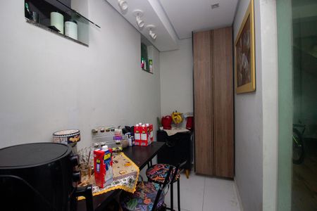 Apartamento para alugar com 200m², 3 quartos e 1 vagaCozinha e Área de Serviço