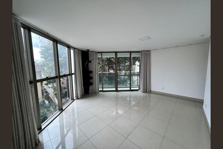 Apartamento para alugar com 3 quartos, 98m² em Buritis, Belo Horizonte