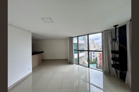 Apartamento para alugar com 3 quartos, 98m² em Buritis, Belo Horizonte