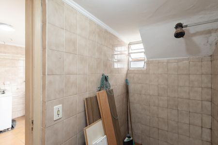 Casa à venda com 171m², 4 quartos e 2 vagasBanheiro 2