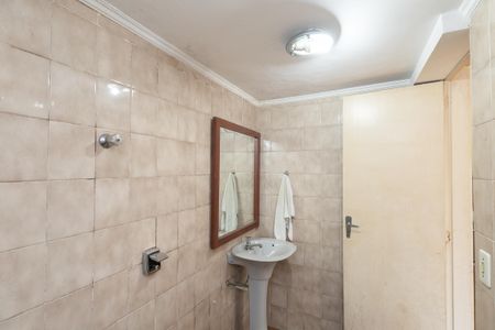 Casa à venda com 171m², 4 quartos e 2 vagasBanheiro 2