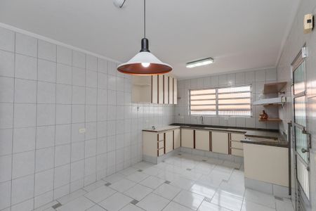 Casa à venda com 171m², 4 quartos e 2 vagasCozinha