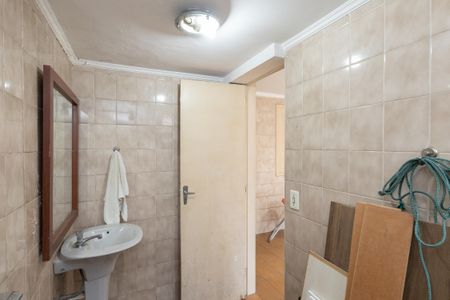 Casa à venda com 171m², 4 quartos e 2 vagasBanheiro 2