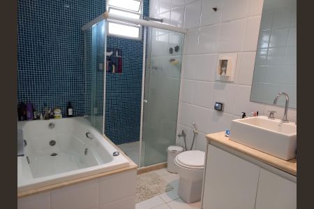 Banheiro de apartamento à venda com 4 quartos, 127m² em Tijuca, Rio de Janeiro