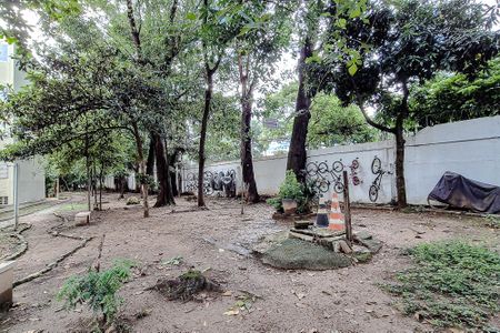 Apartamento à venda com 72m², 2 quartos e 1 vagaÁrea comum