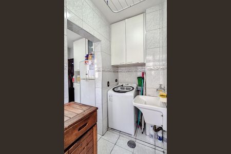 Apartamento à venda com 72m², 2 quartos e 1 vagaÁrea de Serviço