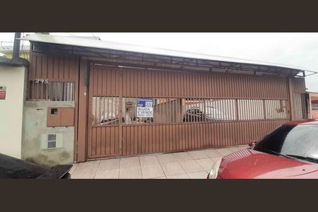 Casa à venda com 250m², 2 quartos e 2 vagas Casa à venda com 250m², 2 quartos e 2 vagasFachada da Casa