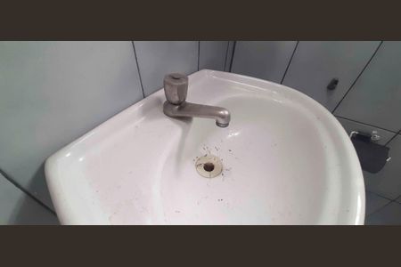 Casa à venda com 250m², 2 quartos e 2 vagas