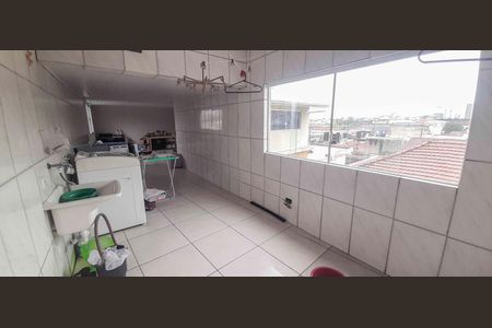 Casa à venda com 250m², 2 quartos e 2 vagas