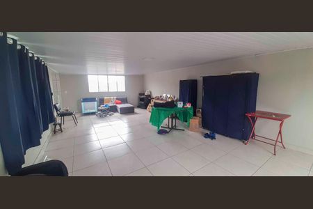 Casa à venda com 250m², 2 quartos e 2 vagas