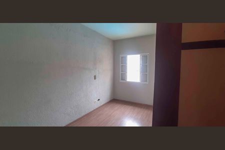 Casa à venda com 250m², 2 quartos e 2 vagas Casa à venda com 250m², 2 quartos e 2 vagasCasa 1 - Suíte