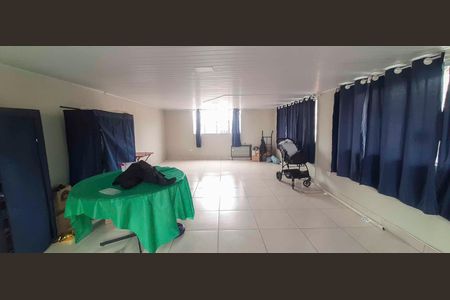 Casa à venda com 250m², 2 quartos e 2 vagas Casa à venda com 250m², 2 quartos e 2 vagasCasa 2 - Sala