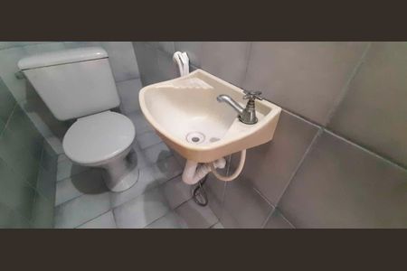 Casa à venda com 250m², 2 quartos e 2 vagas