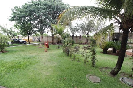 Apartamento para alugar com 52m², 2 quartos e 1 vagaVista