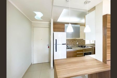 Cozinha  de apartamento para alugar com 2 quartos, 58m² em Humaitá, Porto Alegre