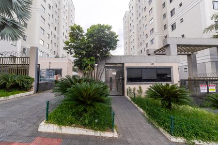 Apartamento para alugar com 48m², 2 quartos e 2 vagasFachada