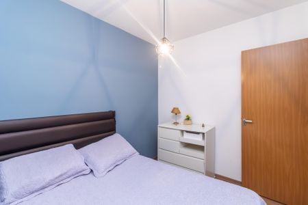 Quarto 1 de apartamento para alugar com 2 quartos, 48m² em Conjunto Helena Antipoff, Belo Horizonte