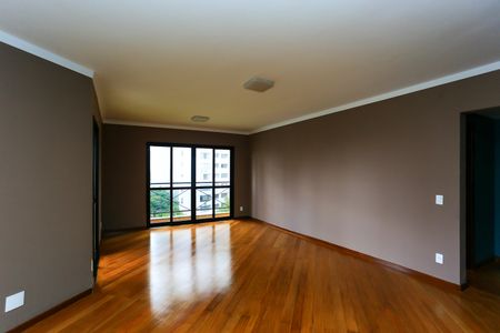 Apartamento à venda com 205m², 4 quartos e 4 vagasSala