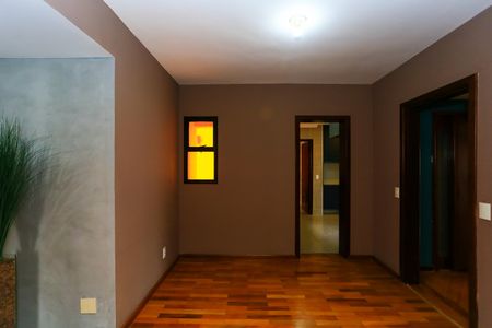 Apartamento à venda com 205m², 4 quartos e 4 vagasCorredor