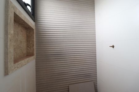 Casa à venda com 83m², 3 quartos e 2 vagasBanheiro Quarto 1 suíte