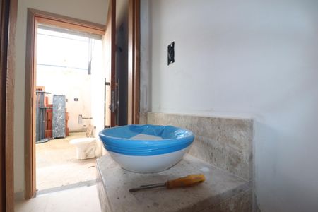 Casa à venda com 83m², 3 quartos e 2 vagasLavabo 1